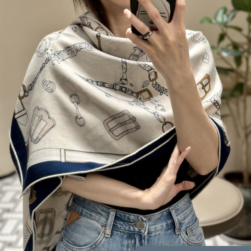 H**mes